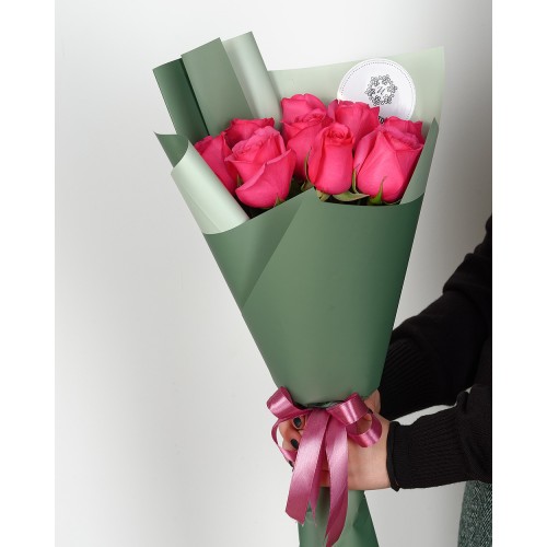 Купить на заказ Букет из 7 розовых роз с доставкой в Уштобе