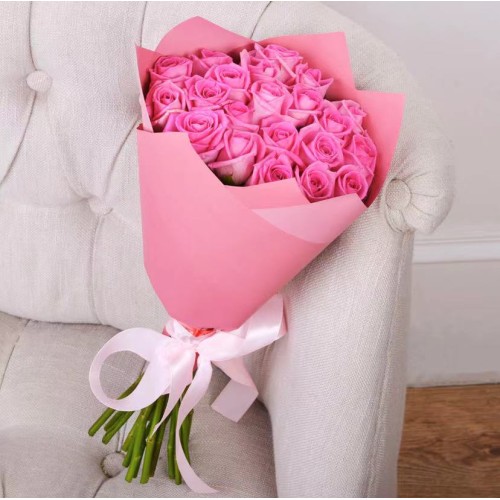 Купить на заказ Букет из 21 розовой розы с доставкой в Уштобе